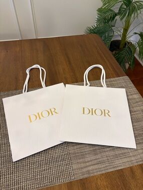 Dior White Shopping Bag set with Gold Logo